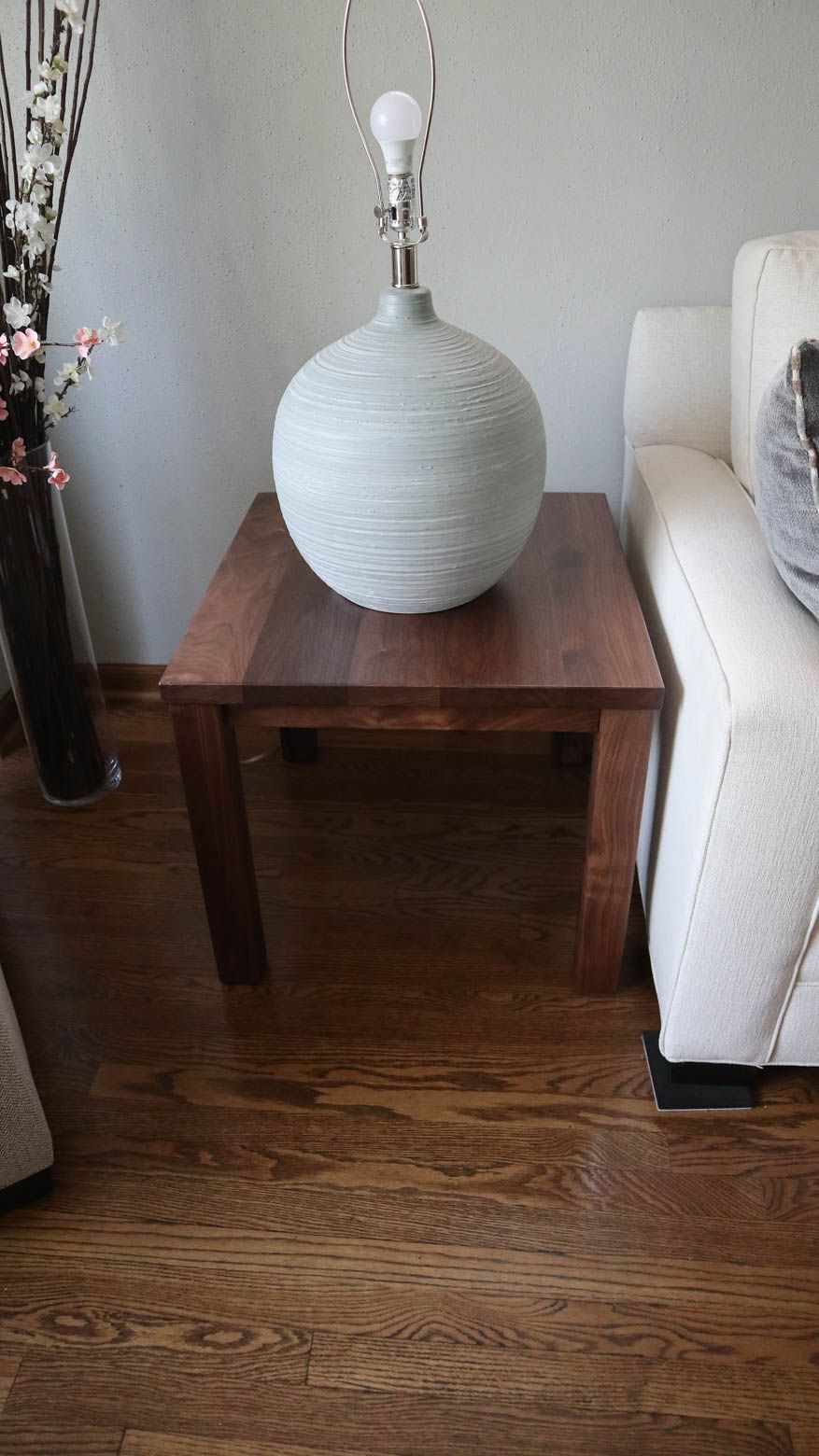 24x26x21 four-leg side table design standard top walnut apron clean edge no distress natural satin