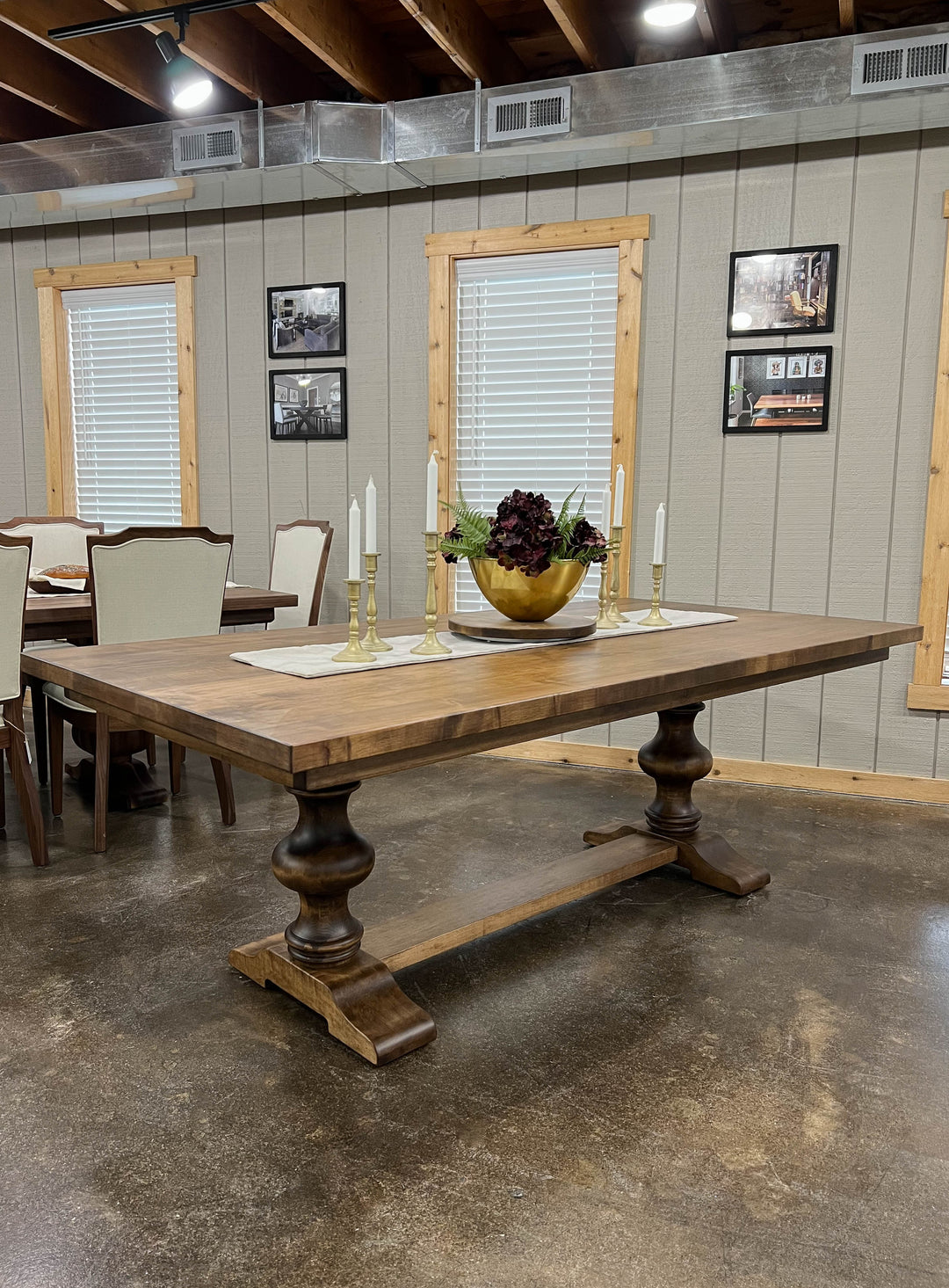 |#106| HARD MAPLE BELLHOUSE TABLE
