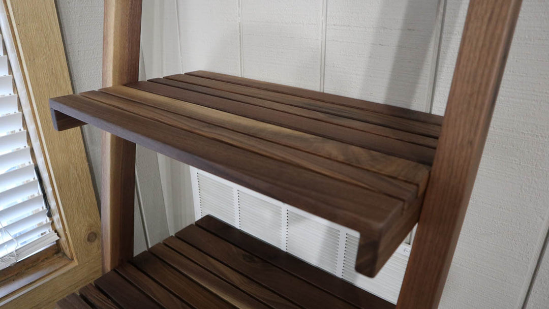 |#313| WALNUT LADDER BOOKSHELF
